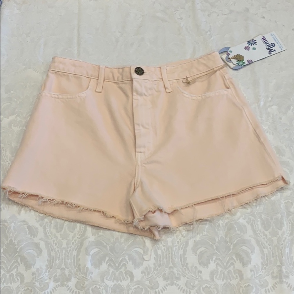 *NWT* Show Me Your Mumu peachy high waist shorts